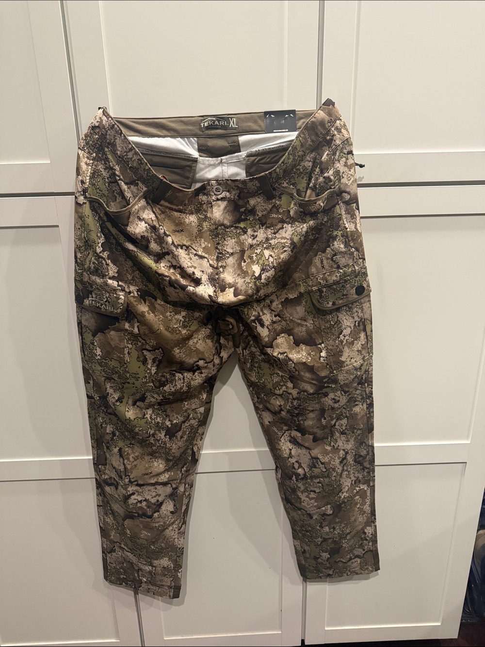 Tekari Men's Cargo Hunting Pants - Mossy Camo